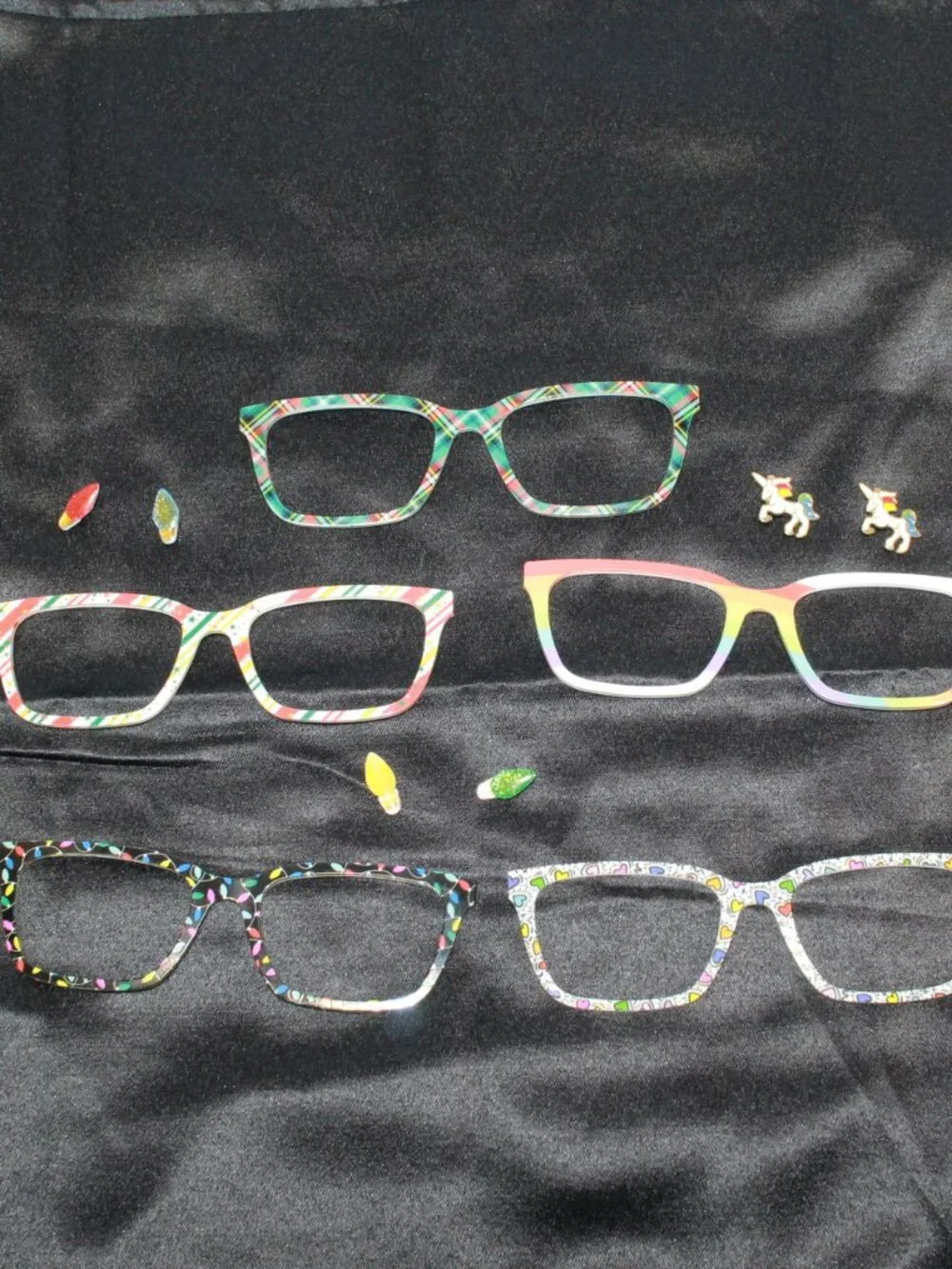 Pair Eyewear Set of 5 Multicolor Genuine LARKIN Frame Toppers With 6 Charms